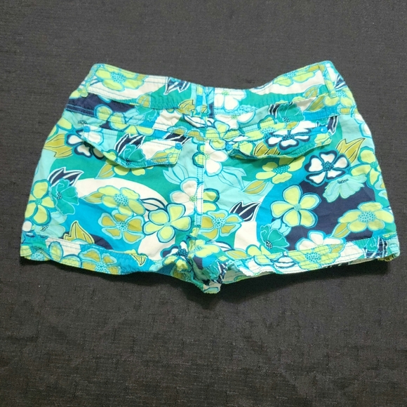 Limited Too blue floral shorts. Size 16 - Picture 2 of 4